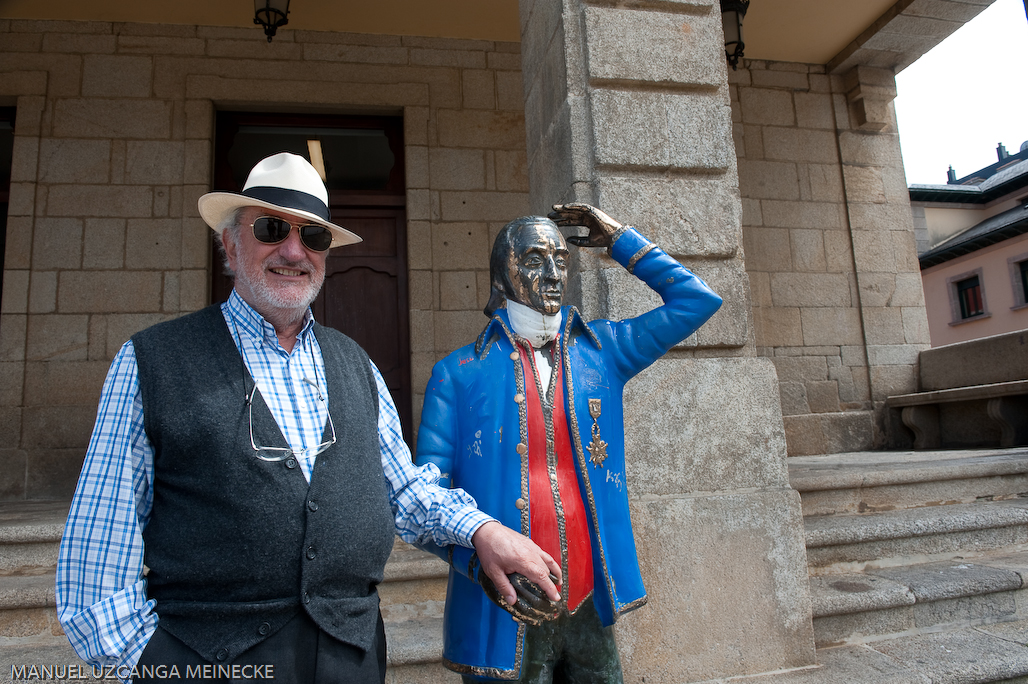 Ribadeo, Estatua al Marques de Sargadelos